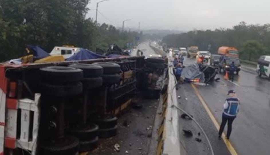 Kecelakaan Beruntun di Tol Cipularang, Berikut Identitas Para Korban