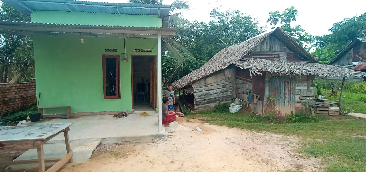 Kompak! Rt 04 Kelurahan Sungai Lilin Jaya Ini Melakukan Bedah Rumah Salah Satu Warganya