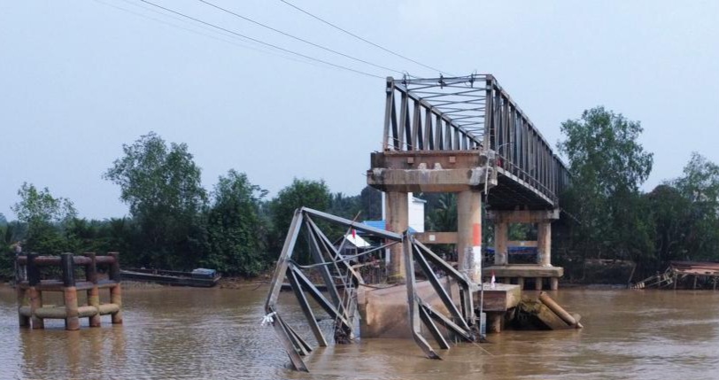 Warga yang Kendaraan Hilang Akibat Insiden Jembatan Roboh di Lalan Terima Ganti Rugi