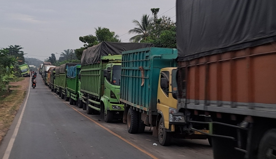Kehadiran Jalan Tol Kurangi Kemacetan di Jalintim Palembang – Jambi