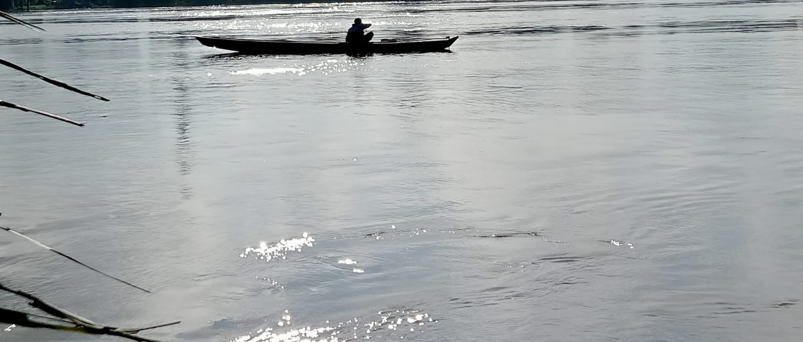 Musim Kemarau, Para Nelayan Berburu 'Monster' Sungai Musi