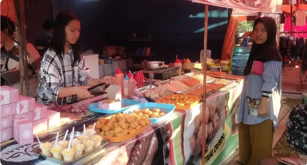 Raup Jutaan Rupiah, Tahu Crispy Jadi Favorit Pengunjung Pasar Malam