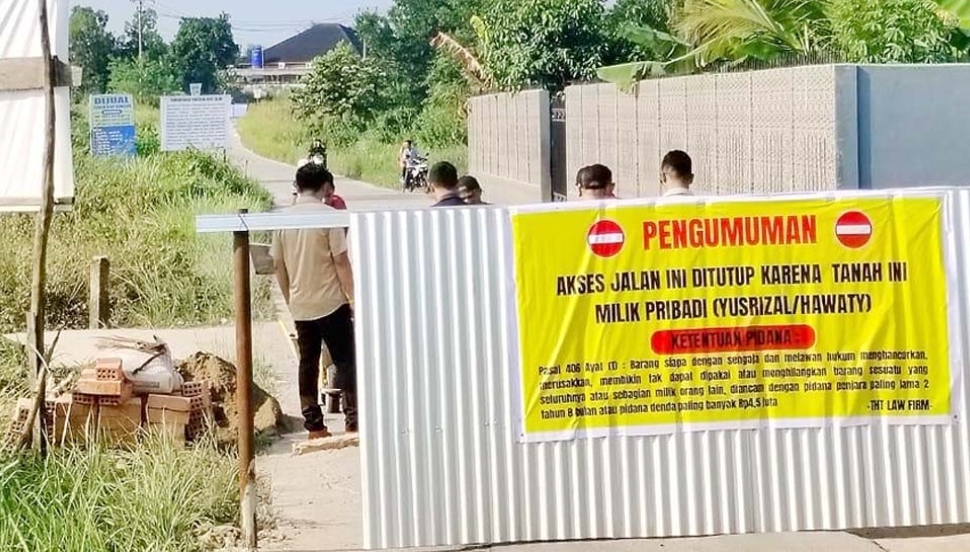 Akses Jalan Ditutup, Puluhan Warga Talang Kelapa Palembang Gelar Aksi Demo