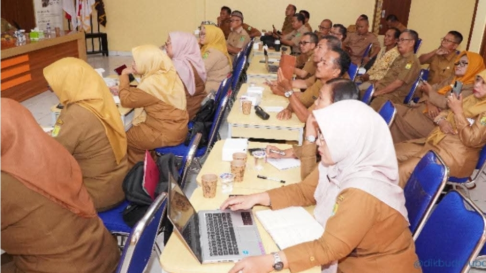 Disdikbud Muba Perkuat Pengawasan Sekolah Lewat Musyawarah Kerja dan Sosialisasi E-Office 2026