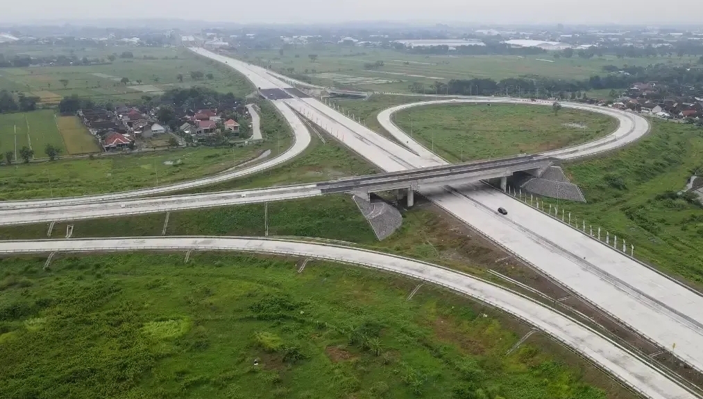 Menteri Basuki Tinjau Pembangunan Tol Solo - Yogyakarta, Ruas Tol Kertasura - Klaten Akan Tuntas Akhir Agustus