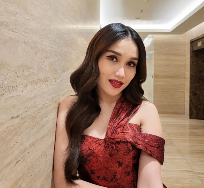 Ayu Ting Ting Dilarikan ke Rumah Sakit, Ini Sebabnya