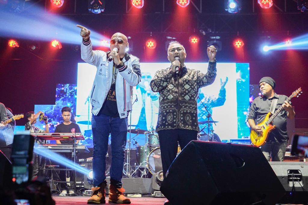 Jawara Idol Husein Alatas Meriahkan Festival Randik 2023