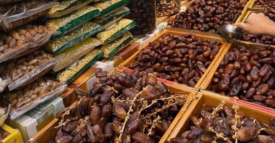 Jelang Ramadhan, Kurma MulaoBanyak Bertebaran di Mini Market di Kota Sekayu