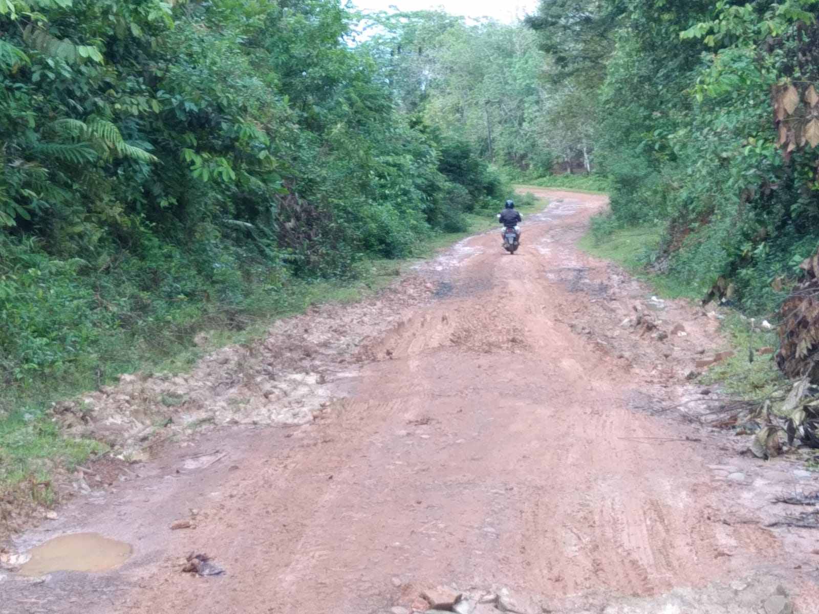 Sudah Penentuan Titik Nol, Warga Desa Langkap Pertanyakan Kapan Dimulai Pembangunan Jalan Desa 
