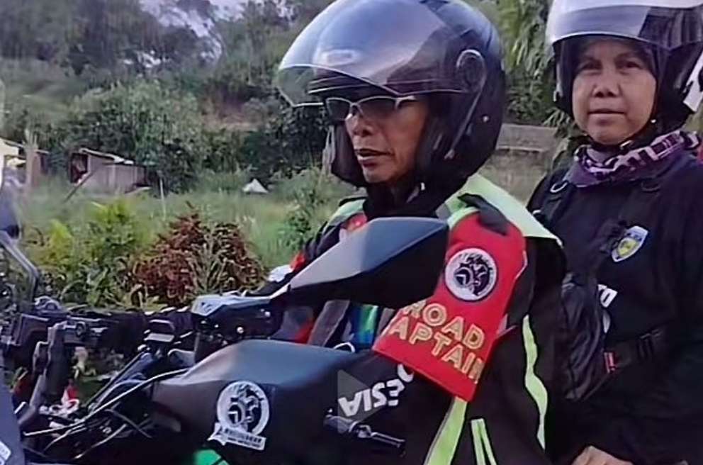 Pasutri Asal Bandung Ini Nekad Berangkat Haji Naik Sepeda Motor, Alasannya Sangat Menyentuh