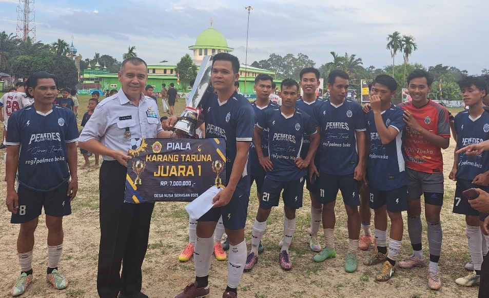 Turnamen Bola Piala Karang Taruna Desa Nusa Serasan Rampung, Gama FC Keluar Sebagai Juara