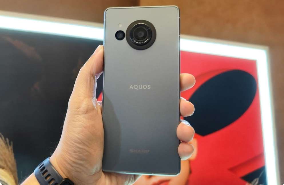 AQUOS R8s Series, Smartphone Flagship Terbaru di Indonesia