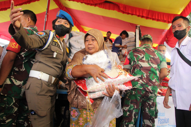 Digelarnya  Operasi Pasar Beras Murah, Masyarakat Sambut Antusias 