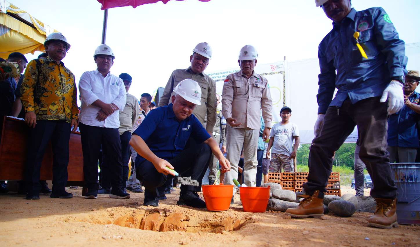 Pembangunan Pabrik Minyak Makan Merah di Muba Dimulai, Peletakan Batu Pertama Oleh Menteri Koperasi dan UKM