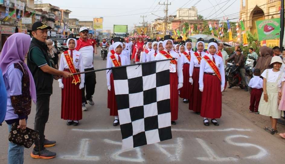 HUT RI Ke 80 di Sungai Lilin Meriah dengan Lomba Gerak Jalan dan Karnaval 