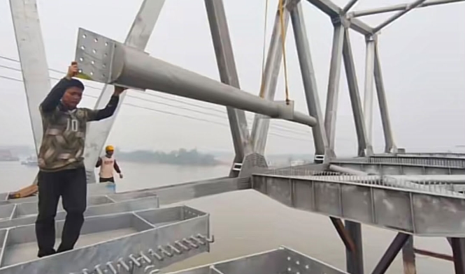 Kontraktor Optimistis Jembatan P6 Lalan Tersambung 31 Januari 2027, Progres Capai 69,98 Persen