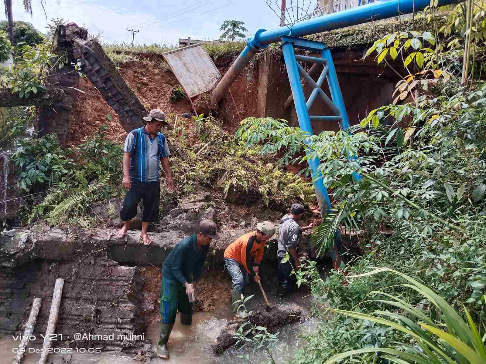 Jembatan Desa Mulyo Rejo Tergerus Air, Warga Harapkan Perbaikan