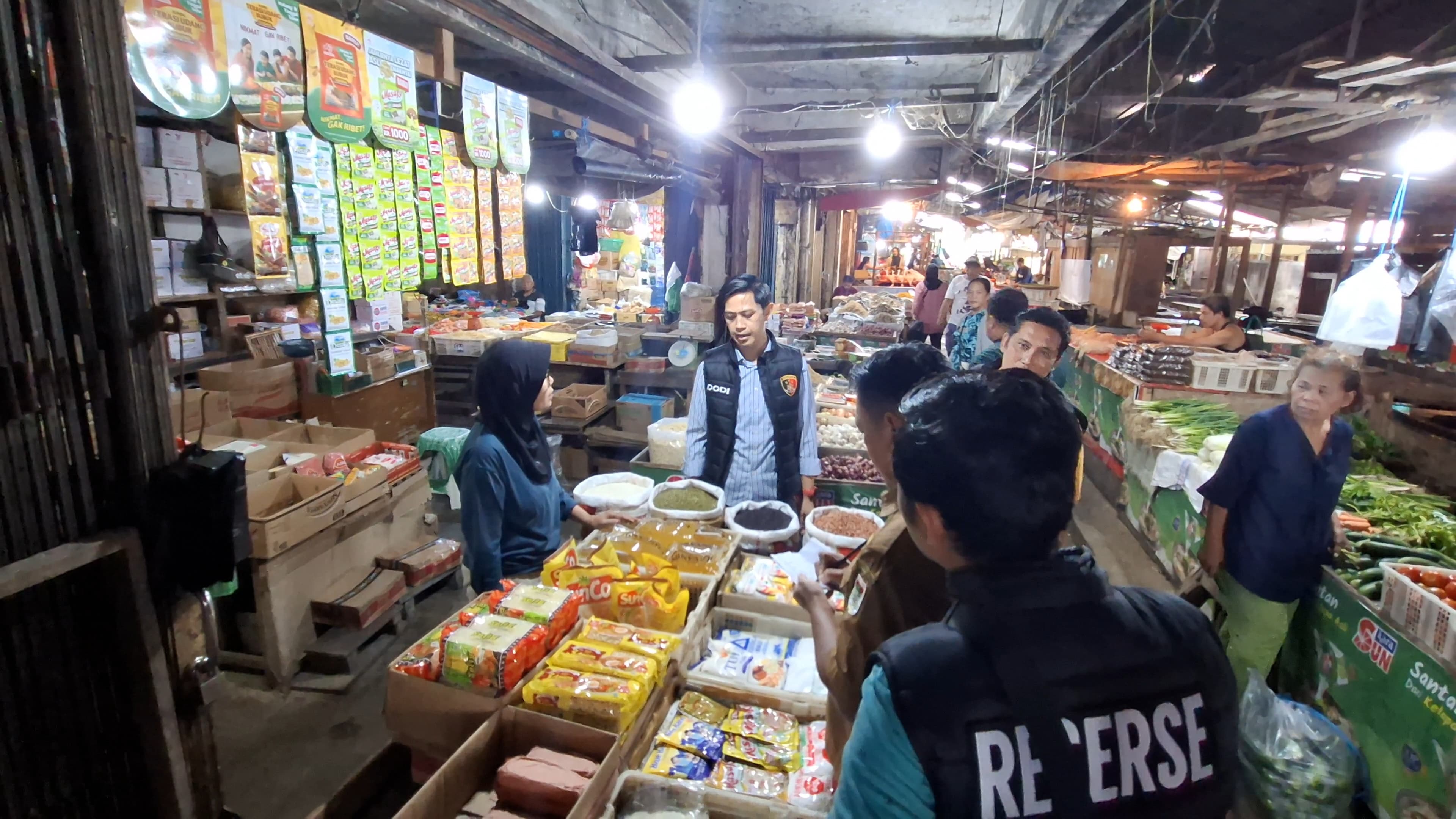 Satgas Pangan Polres Lubuk Linggau Temukan Mi Kuning Diduga Berformalin Saat Sidak Pasar Jelang Lebaran