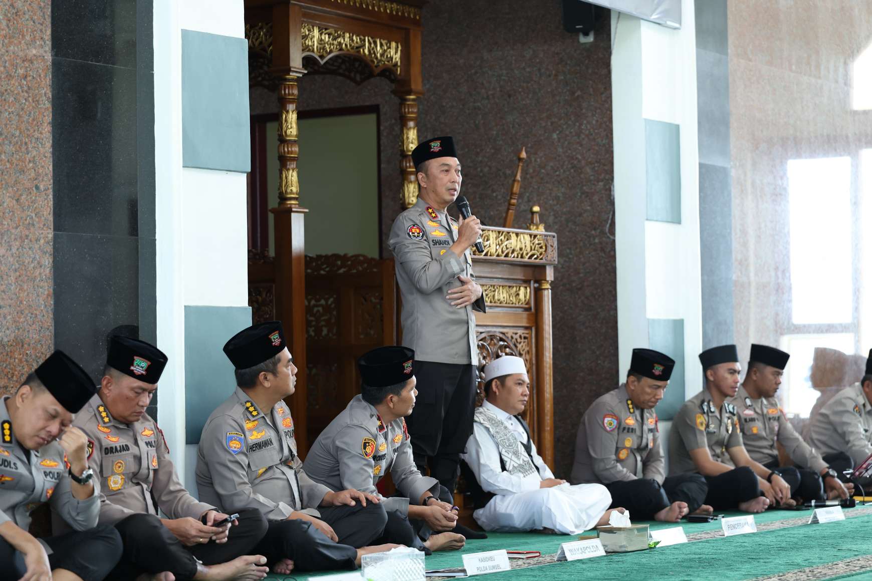 Kapolda Sumsel Lepas 44 Calon Jamaah Haji, Tekankan Integritas dan Spiritualitas Personel