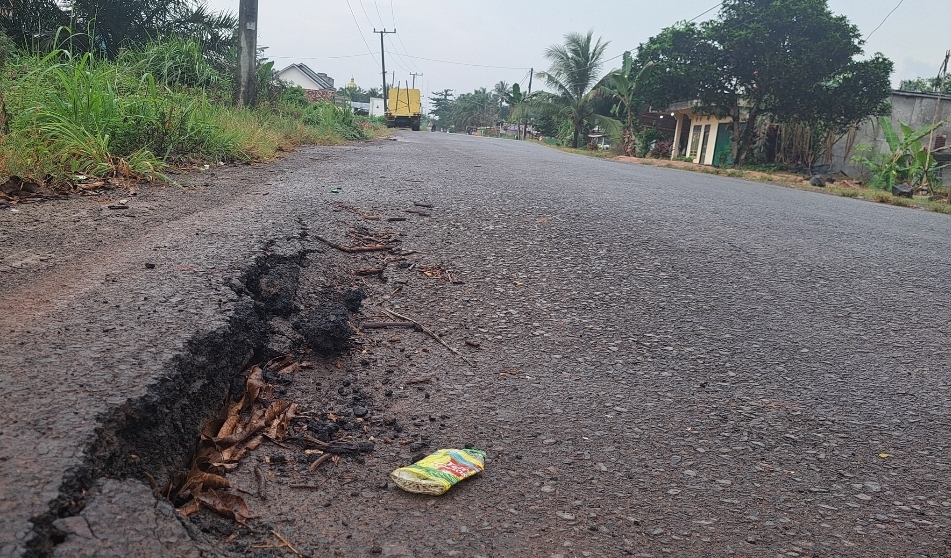 Box Culvert Retak di Jalan Simpang Talang Siku Makin Parah, Warga Khawatir Ambrol