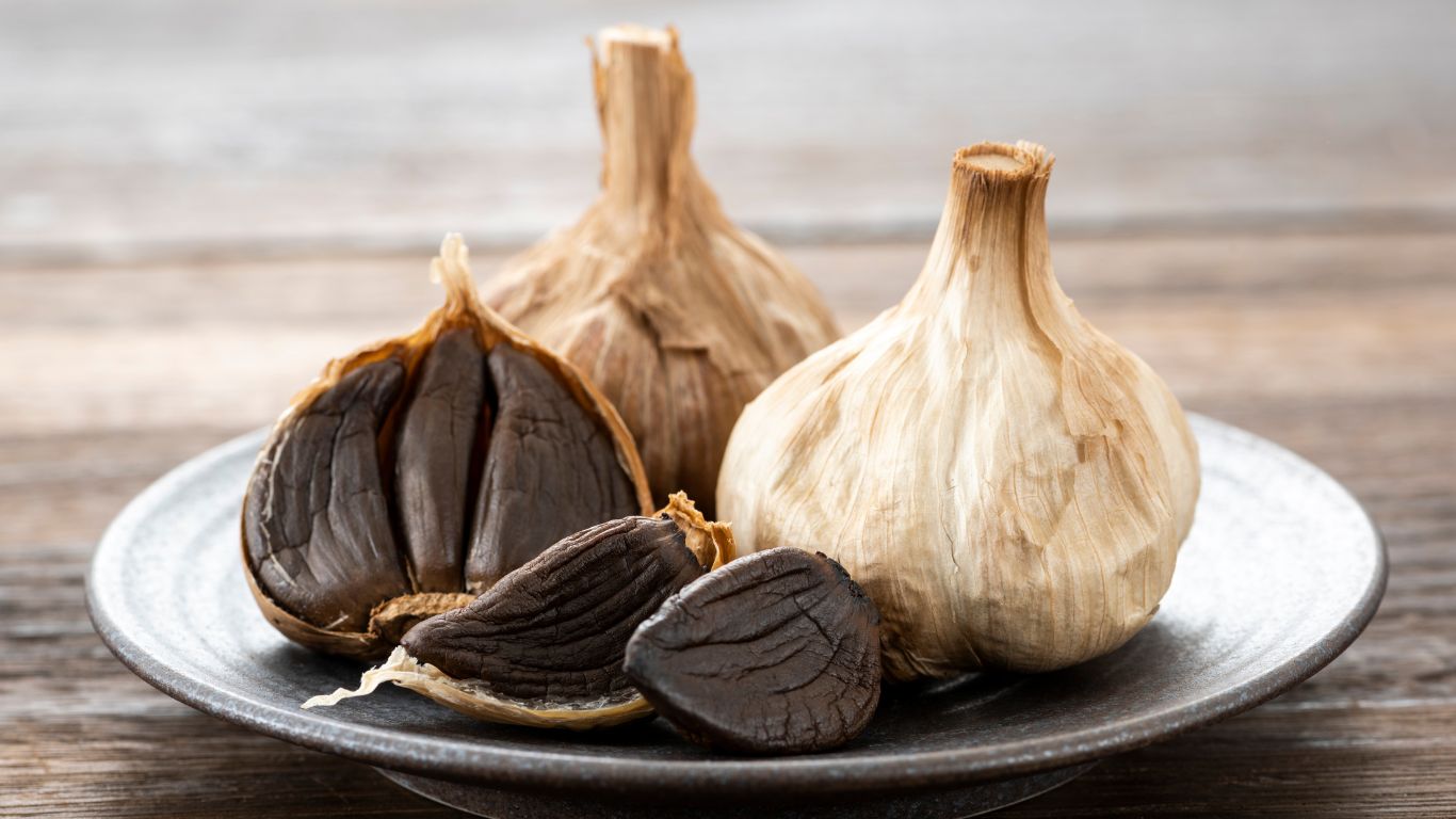 Black Garlic dan Manfaat Luar Biasanya bagi Penderita Darah Tinggi