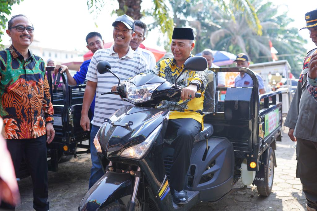 Puluhan Pelaku Kuliner UMKM di Kecamatan Sungai Lilin Terima Bantuan, Diberikan Langsung PJ Bupati