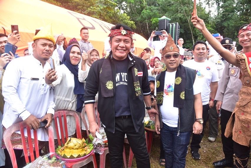 Sedekah Ramo Nasi Punjung di  Muratara Pecahkan Rekor MURI