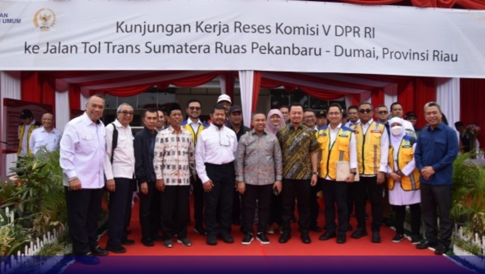 Kunjungan Kerja Komisi V DPR RI Tinjau Progres Pembangunan Tol di Riau