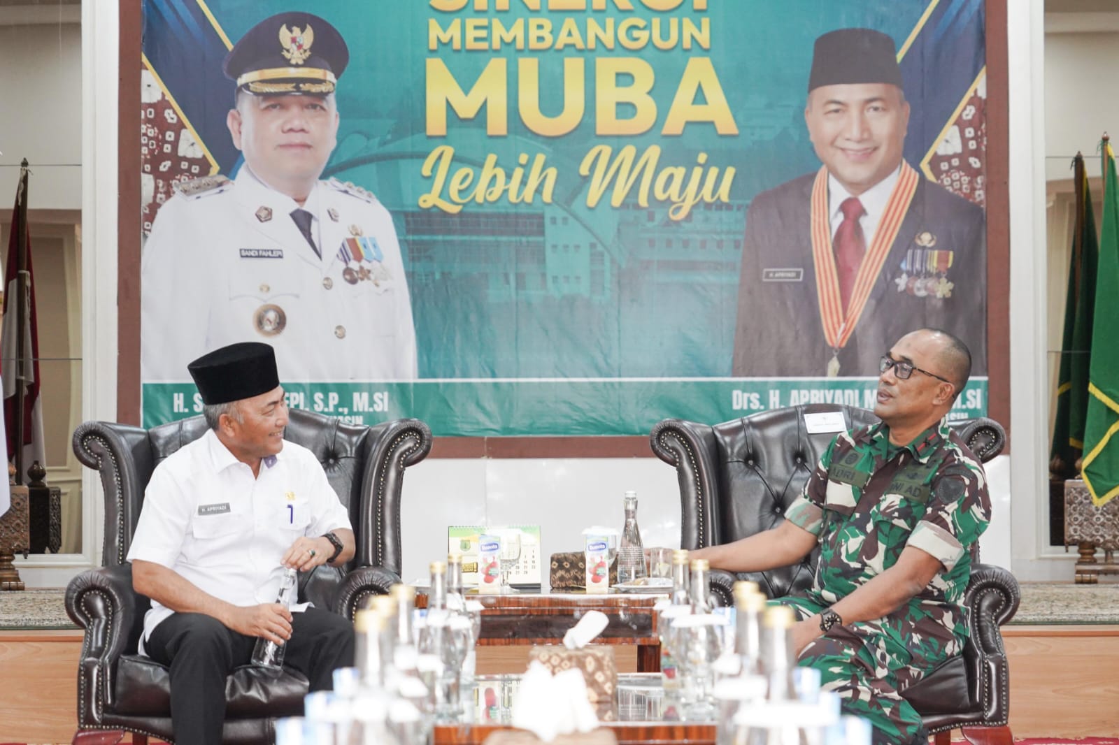 Danrem 044/Gapo Disambut Hangat di Bumi Serasan Sekate, Makan Malam Dihadiri Bupati Terpilih