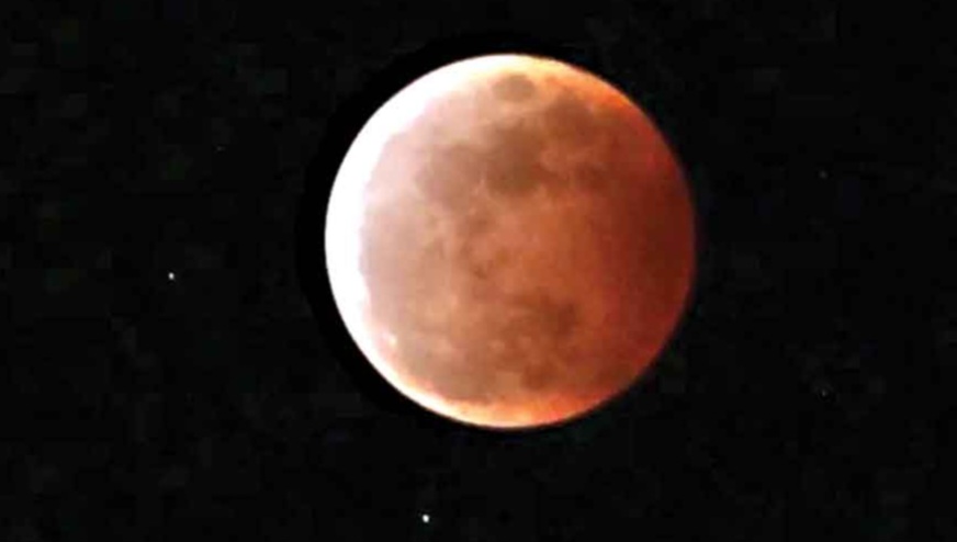 Blood Moon Akan Hiasi Langit Sumsel, Catat Waktu dan Fasenya