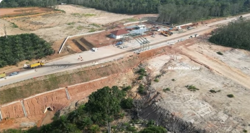 Perkembangan Pembangunan Tol Bayung Lencir - Tempino, Pintu Tol di Muara Jambi Ini Mulai Terlihat