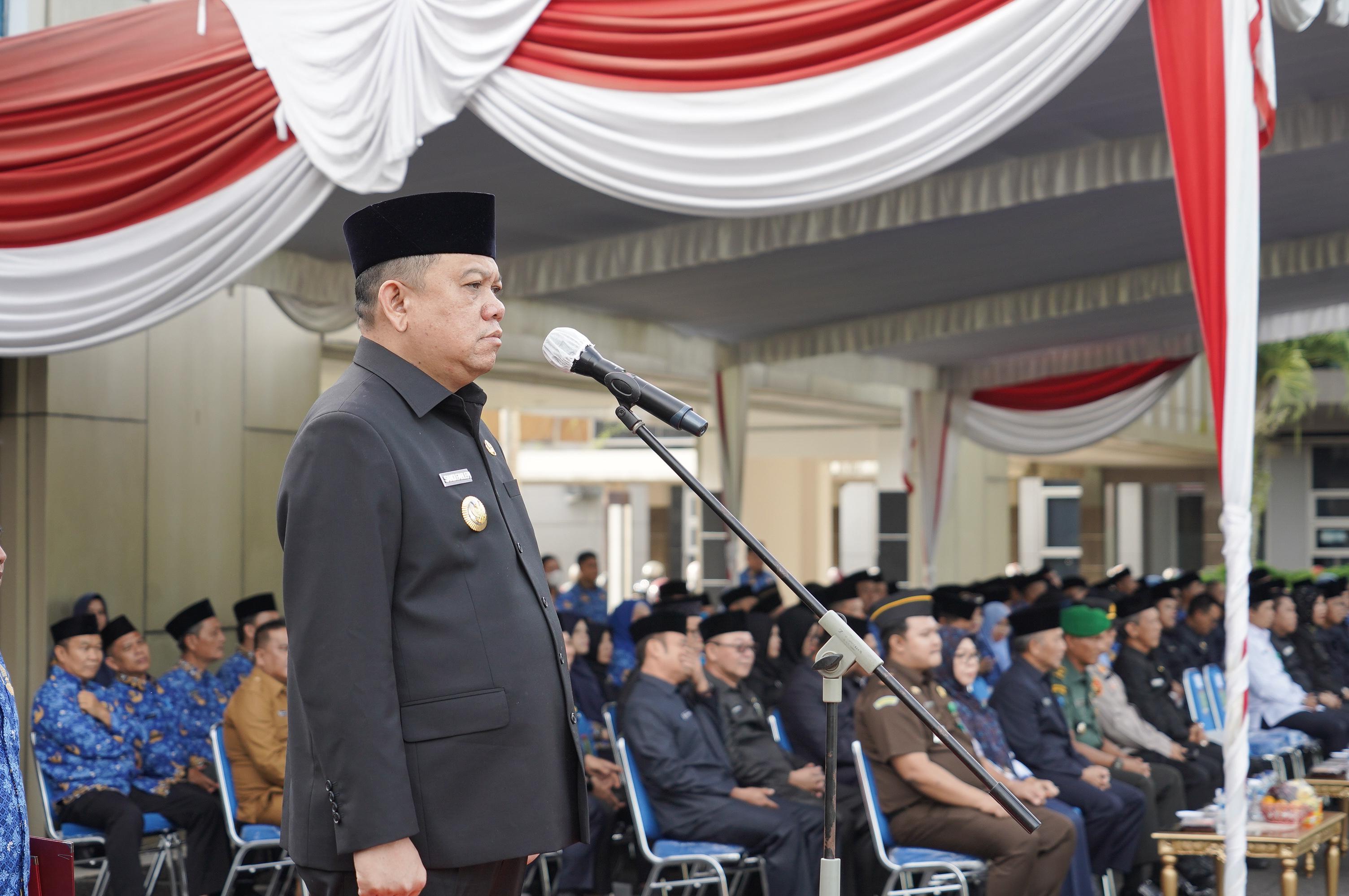 Pj Bupati Sandi Fahlepi Pimpin langsung Upacara Hari Lahir Pancasila dan Peringatan HLH Sedunia