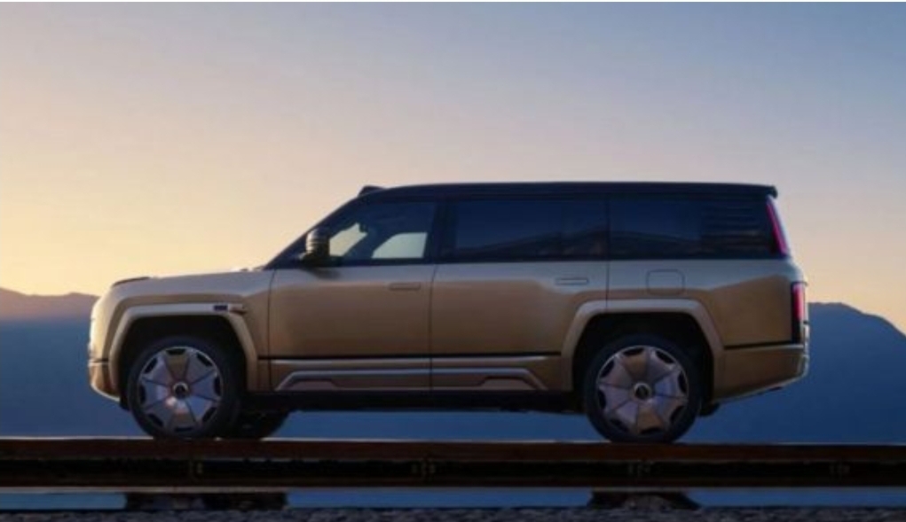 BYD Rilis Gambar Resmi Yangwang U8, Versi Bodi Panjang