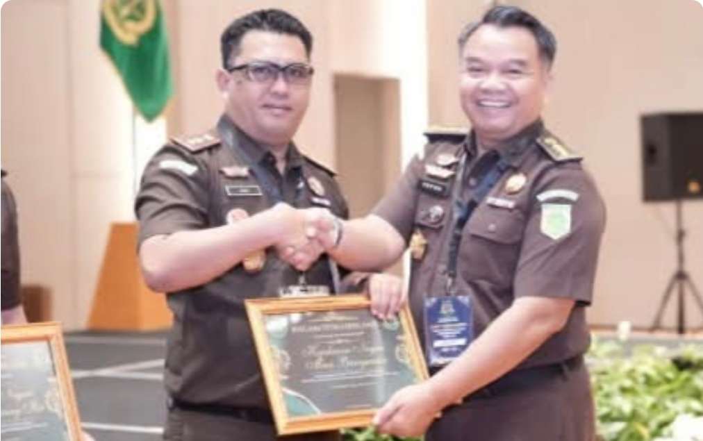 Rakerda Kejati Sumsel 2025: Kejari Muba Borong Prestasi, Tegaskan Komitmen Penegakan Hukum Profesional