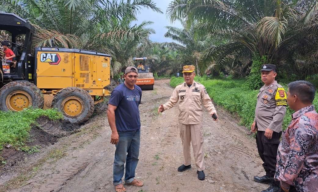 Melalui Tanggap Darurat, Perbaiki Akses Jalan Penghubung Antar Desa di Sungai Lilin