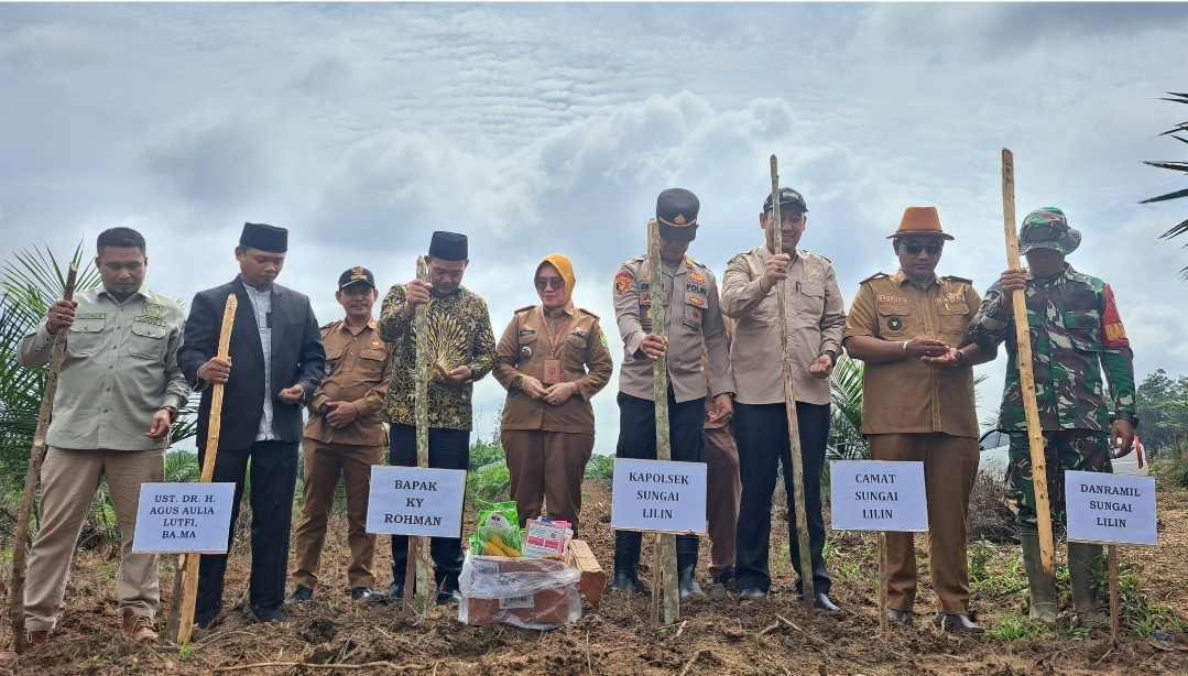 Polsek Sungai Lilin Gelar Penanaman Jagung Serentak 1 Juta Hektar, Dihadiri Wabup Terpilih