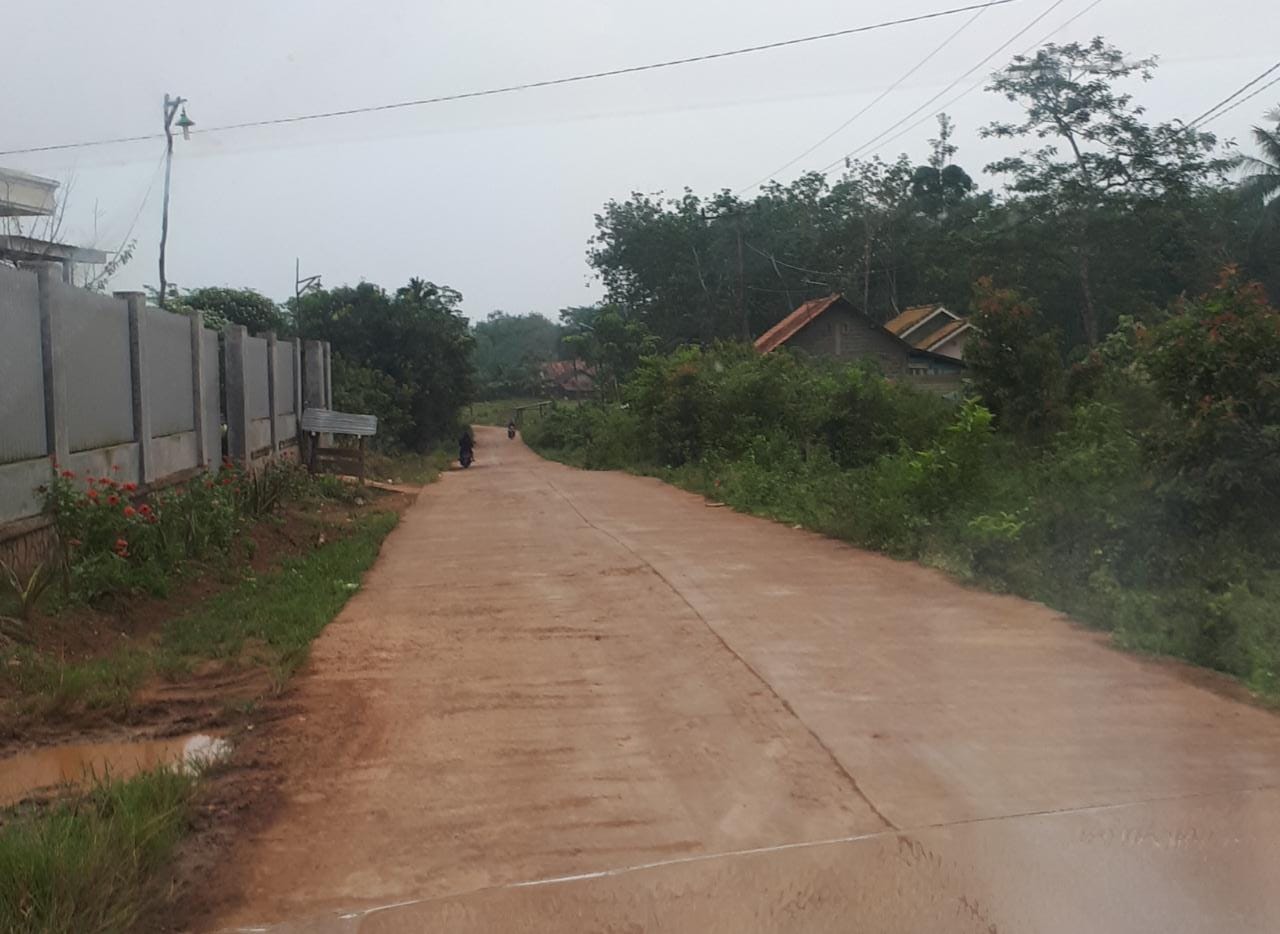 Warga Purwosari Keluhkan Akses Jalan Desa Gelap Gulita, Berharap Ada Penerangan Jalan
