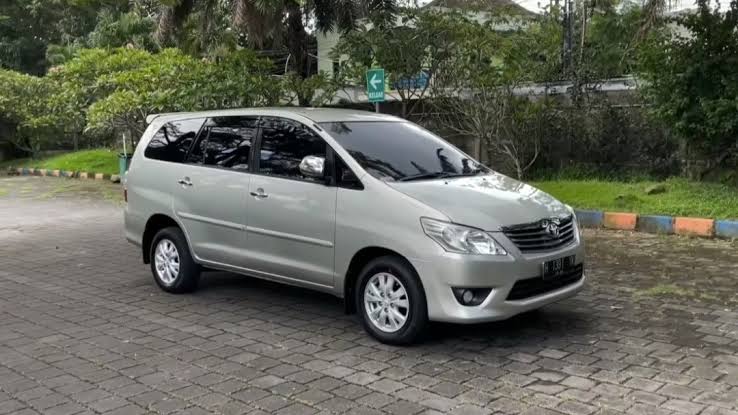 Toyota Kijang Innova Diesel 2011, Banyak Dicari di Pasar Mobil Bekas