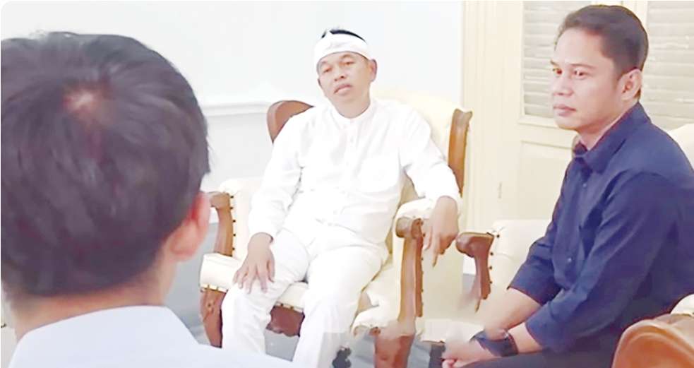 Viral, Warga Kayuagung Temui KDM, Minta Anaknya Dibina Agar Sembuh Dari Narkoba