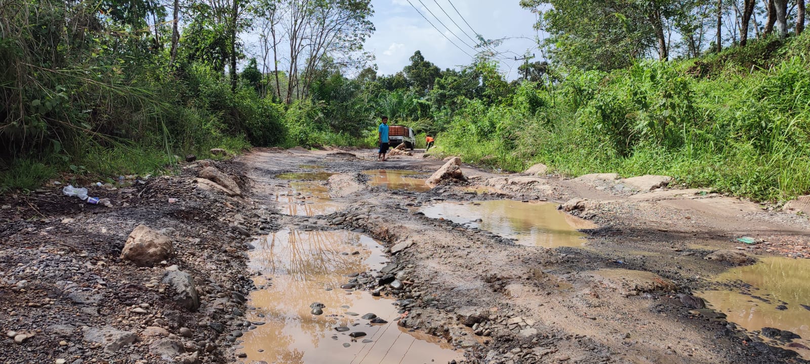 Jalan Keban 1 Rusak Parah, Disinyalir Akibat Angkutan Batubara