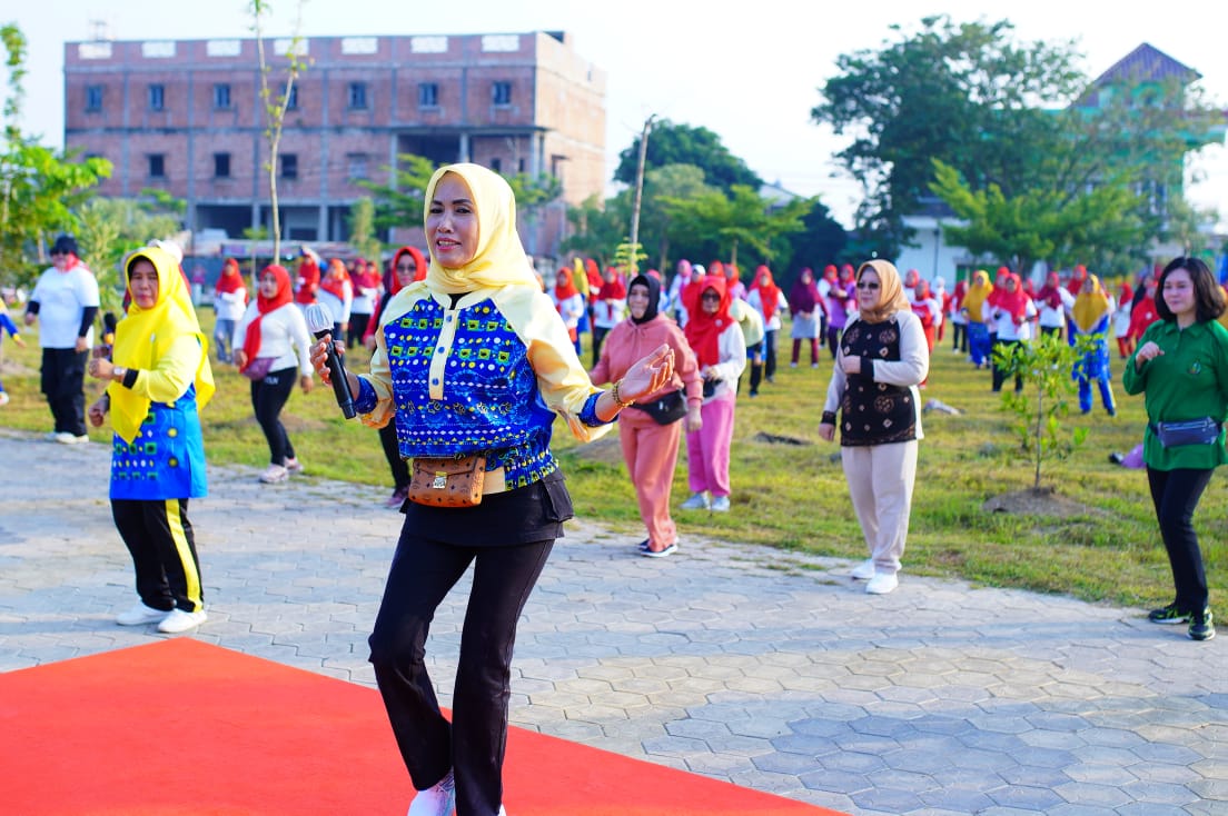 Gabungan Organisasi Wanita di Muba Senam Sehat Bersama, Banjir Doorprize 