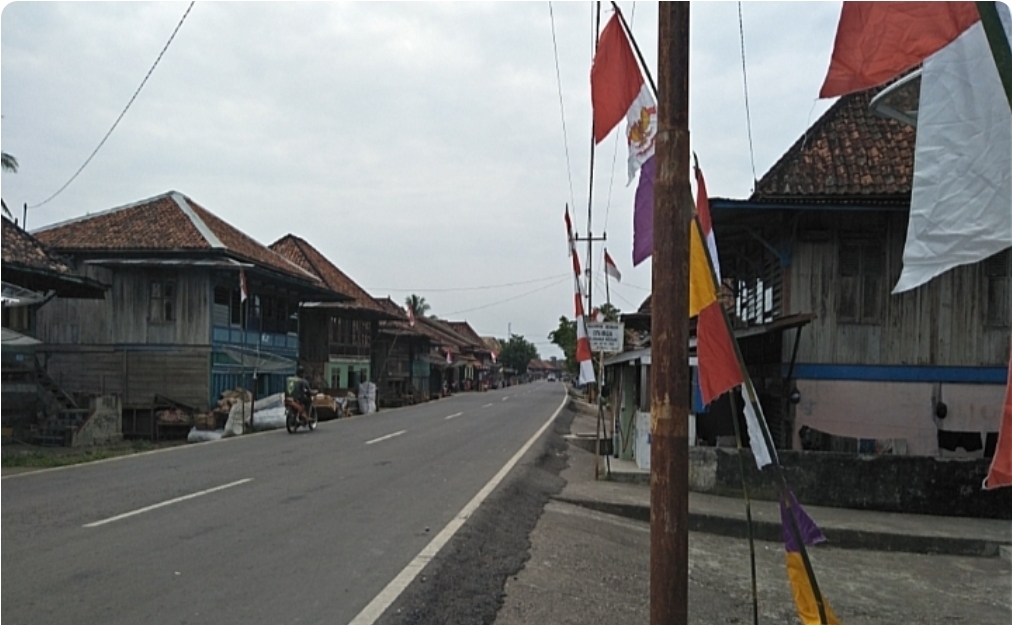 Warga Ngulak Semarakkan HUT RI ke-80 dengan Kibaran Merah Putih dan Harapan Lomba Rakyat