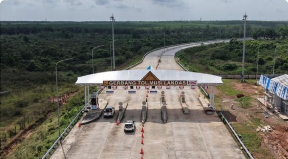 Arus Kendaraan Nataru Meningkat, Tol Palembang–Betung Fungsional Dilintasi Ribuan Kendaraan