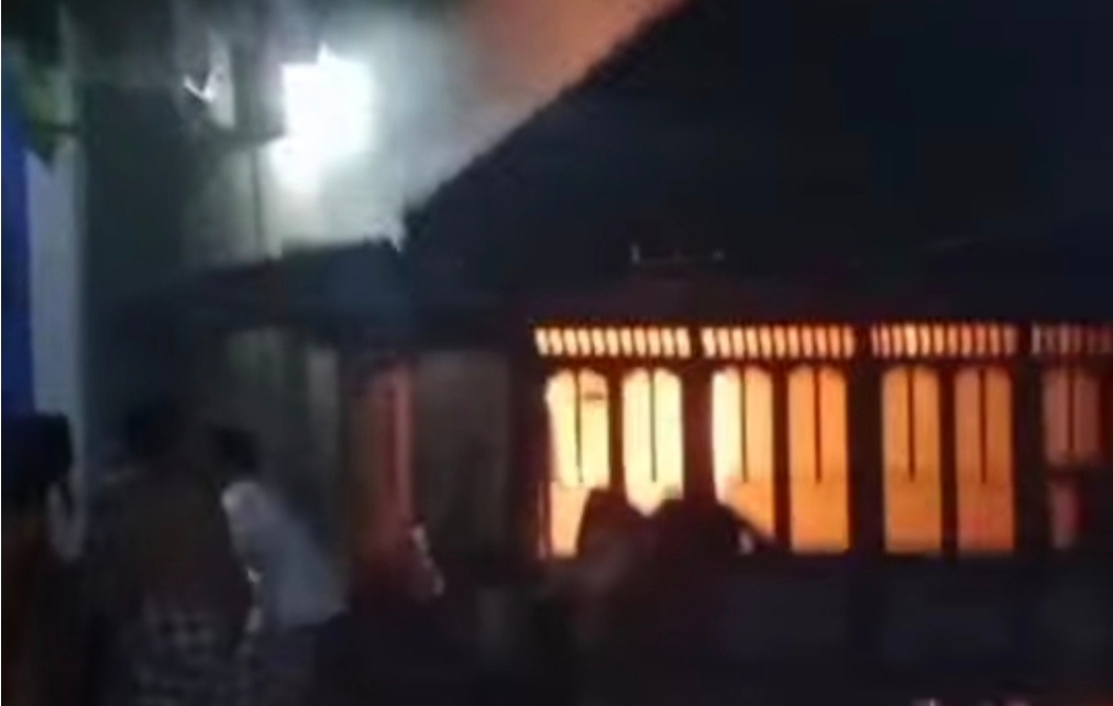 Rumah Warga di Muara Teladan Ludes Terbakar, Diduga Akibat Korsleting Listrik