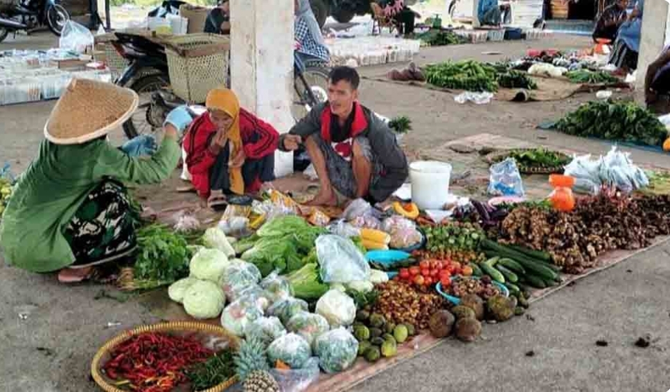 Jelang Ramadhan, Begini Kondisi Harga Sayuran di Pasar Kalangan di Kecamatan Sanga Desa