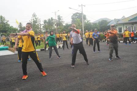 Pupuk Kebersamaan, TNI Polri dan Pemkab Muba Senam Bareng