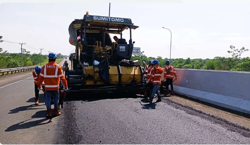 Inilah Jenis Aspal yang Dipakai HK Untuk Tol Indralaya Prabumulih, Diklaim Memiliki Beberapa Keunggulan