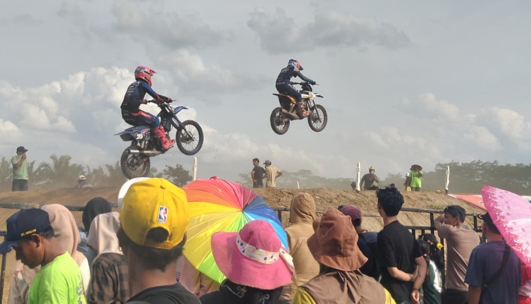 Hari Pertama Grasstrack Bupati Muba Championship Lokal Sumsel Berlangsung Meriah