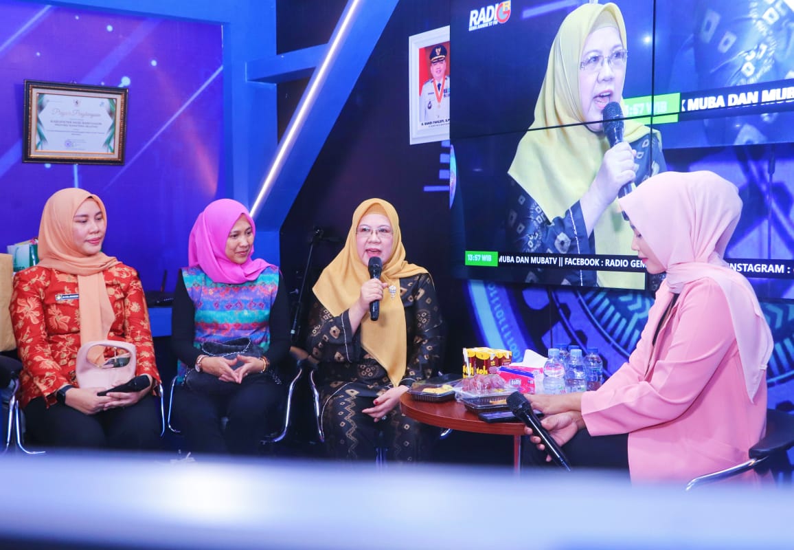 Live Podcast Radio Gema Randik, Hj Asna Aini Apriyadi Beberkan Keberhasilan Menjadi Seorang Pemimpin 