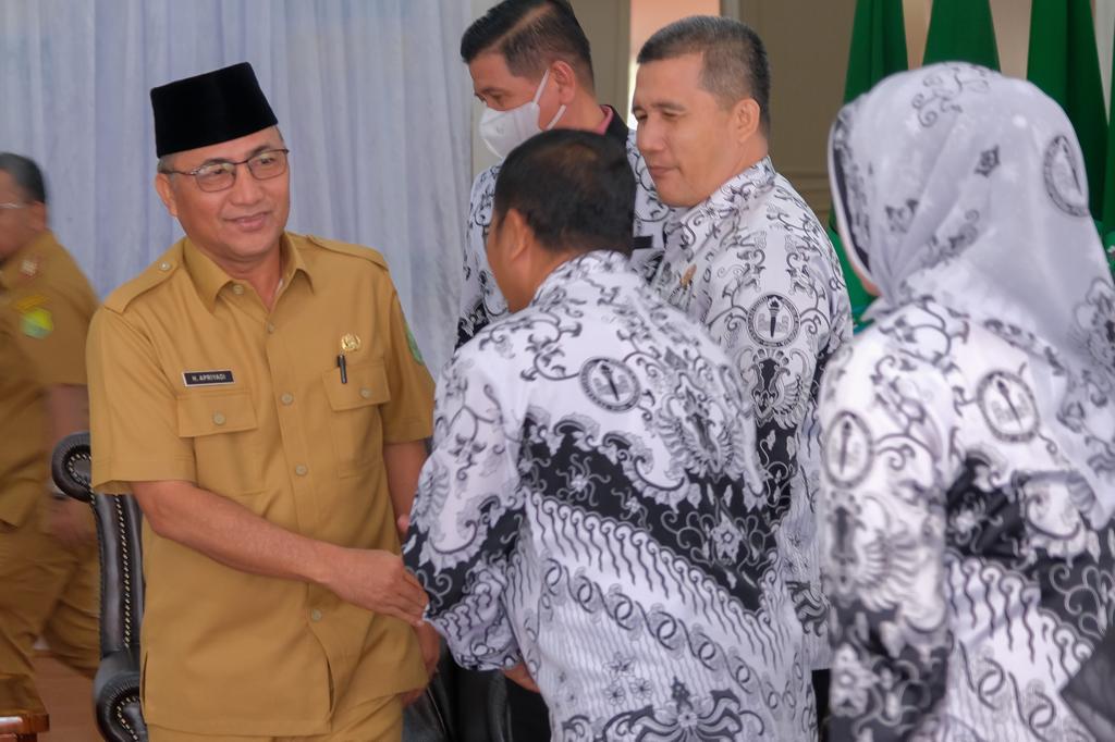 Wakili Ribuan Guru, PGRI Muba Ucapkan Terima Kasih ke Pj Bupati Apriyadi